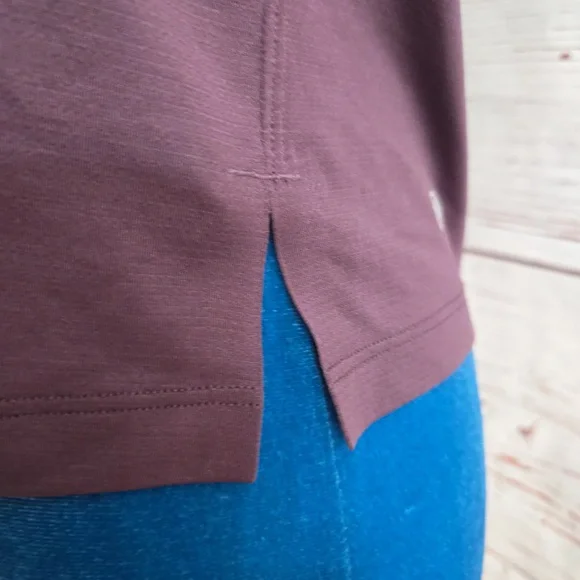 Lululemon Athletic Top Short Sleeve Size S - Picture 5 of 8